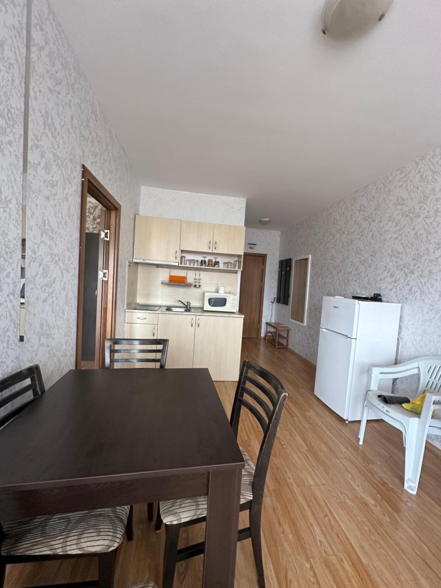 Gerber Residence 1 2 3 Slăntjev Brjag Exteriör bild
